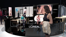 StandLoreal_06